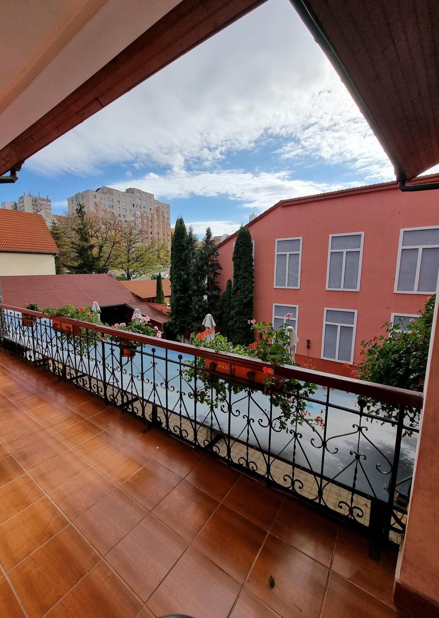 Pensiunea Korona And Restaurant Miercurea Ciuc Buitenkant foto