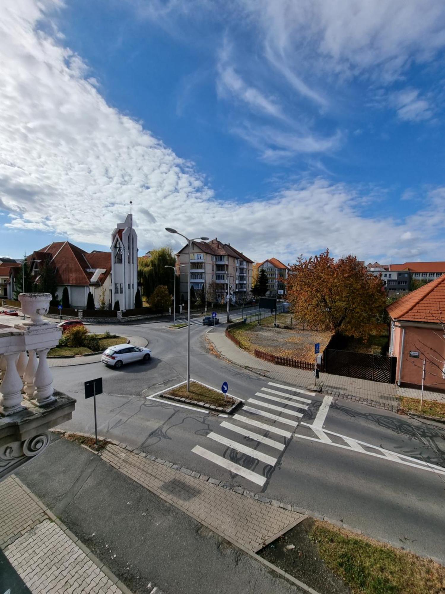 Pensiunea Korona And Restaurant Miercurea Ciuc Buitenkant foto